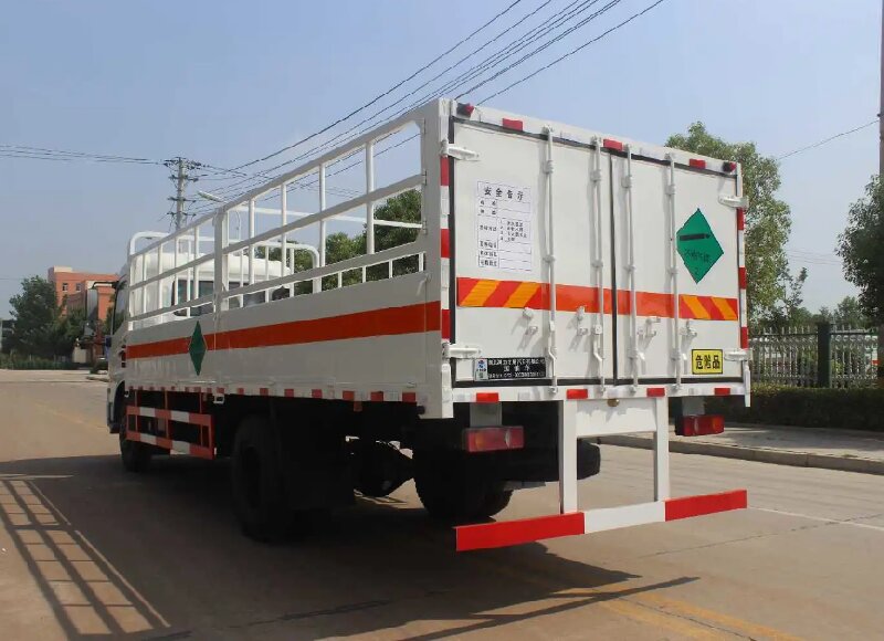 蘇州到渭南危險(xiǎn)品運(yùn)輸